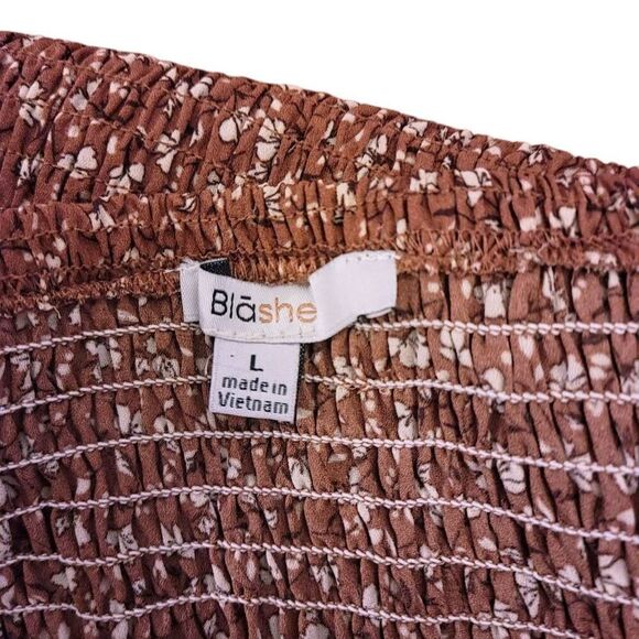 Blāshe Neutral Ditsy Floral Cottagecore Country Feminine Short Stretch Dress - Picture 7 of 10